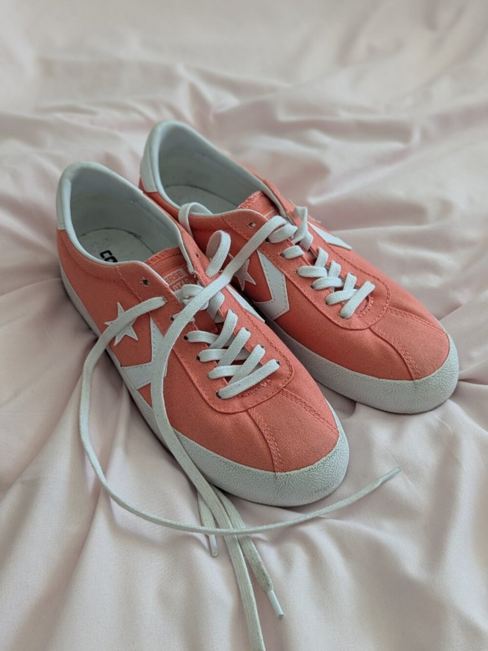 Converse Pink Low Top All Star Sneakers Size 9